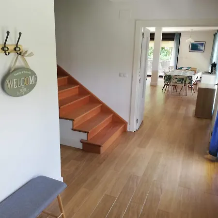 Prázdninový dům Laga Blue Surf *